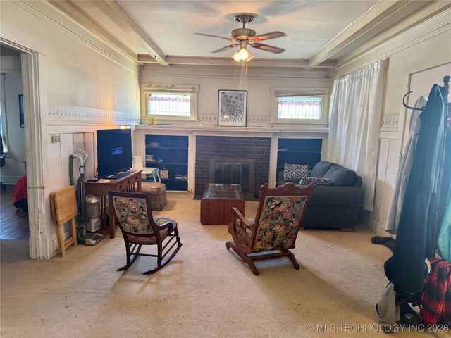 1322 W Easton Place, Tulsa, OK 74127