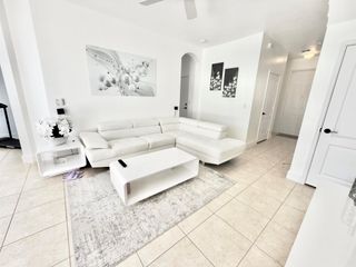 1404 Seminole Palms Drive, Greenacres, FL 33463