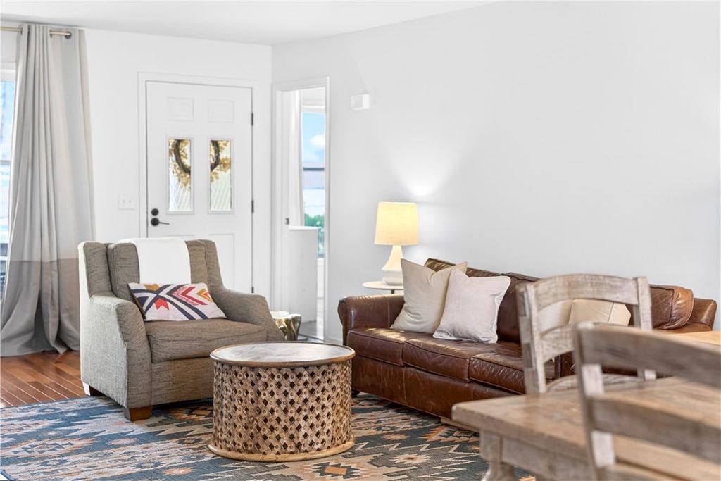 4 Joanie Lane, Bella Vista, AR 72715