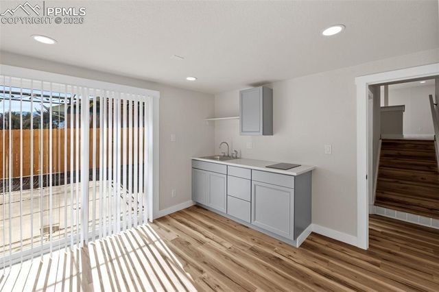 2905 Garden Hill Drive, Colorado Springs, CO 80904