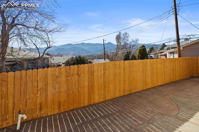 2905 Garden Hill Drive, Colorado Springs, CO 80904