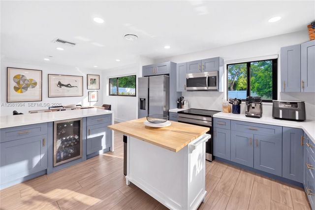 8201 SW 151st Street, Palmetto Bay, FL 33158