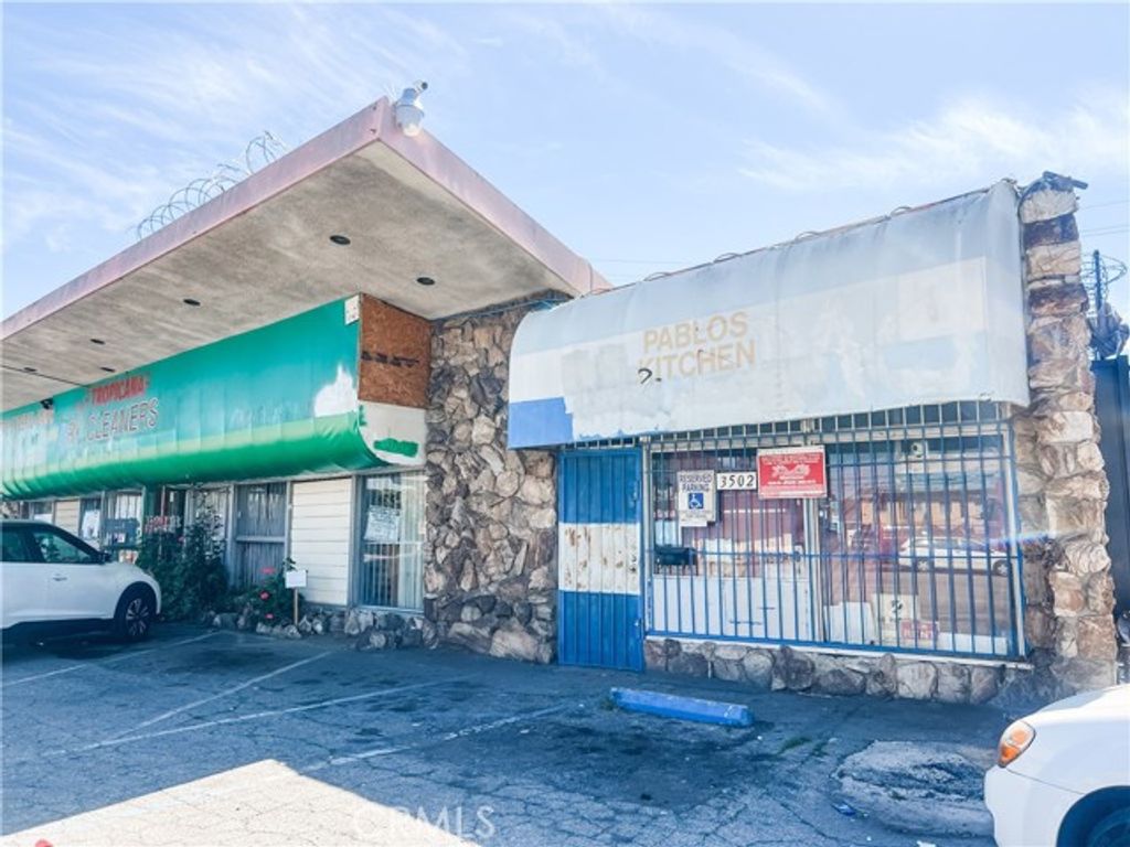 3502 Martin Luther King Jr Boulevard, Lynwood, CA 90262
