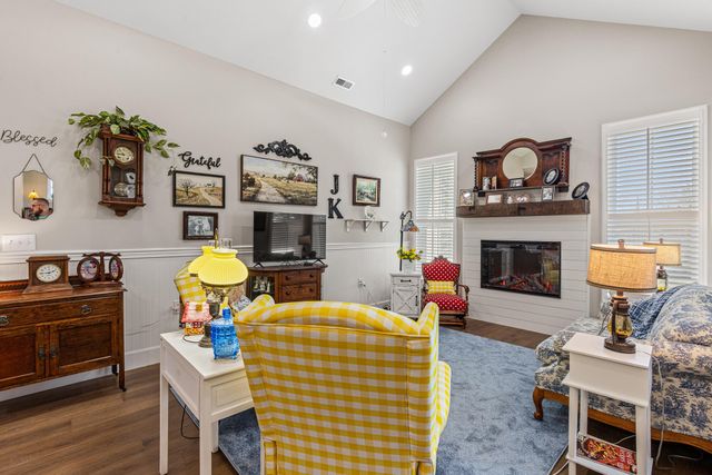 5122 NW Ella Lane, Cleveland, TN 37312