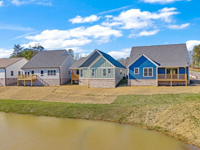 5122 NW Ella Lane, Cleveland, TN 37312