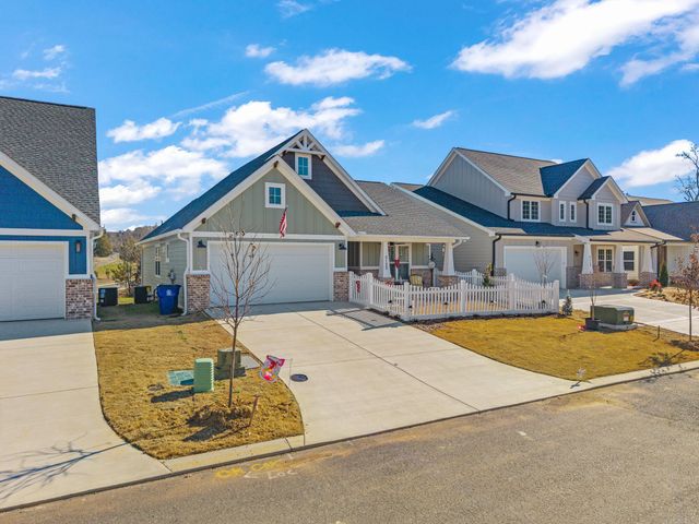 5122 NW Ella Lane, Cleveland, TN 37312
