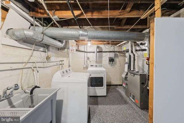 411 GOODLEY RD, Wilmington, DE 19803