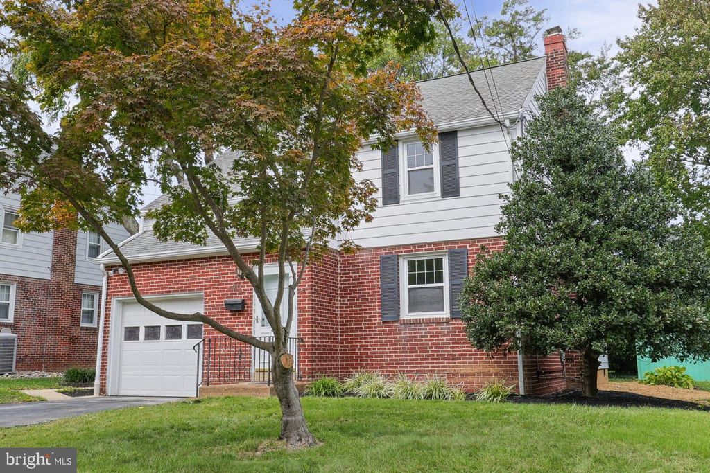 411 GOODLEY RD, Wilmington, DE 19803 — photo 2