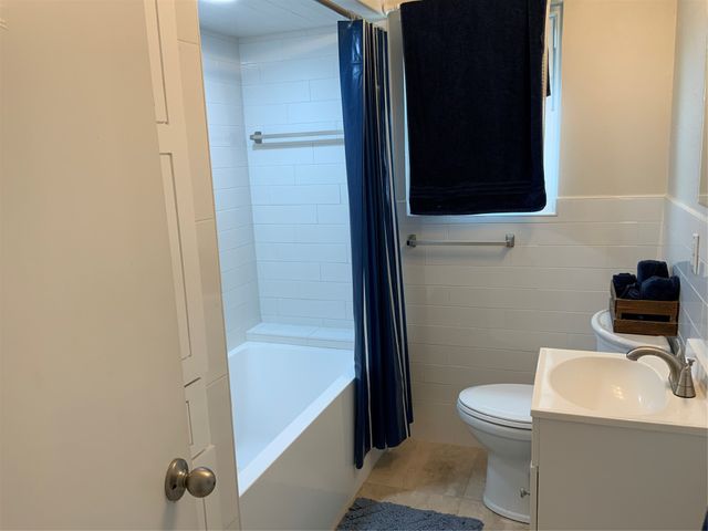 215 S 4th Street, Jacksboro, TX 76458