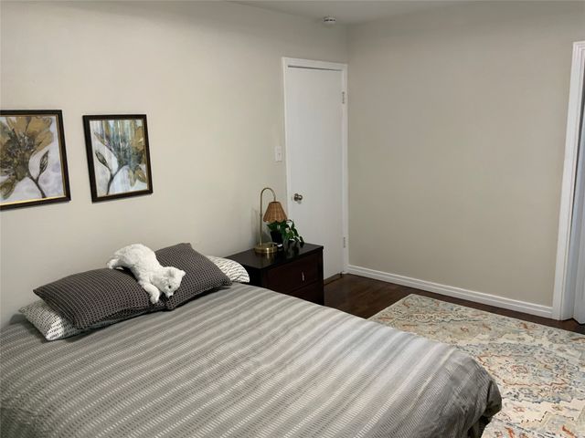 215 S 4th Street, Jacksboro, TX 76458