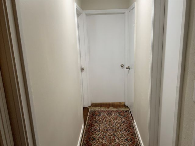 215 S 4th Street, Jacksboro, TX 76458