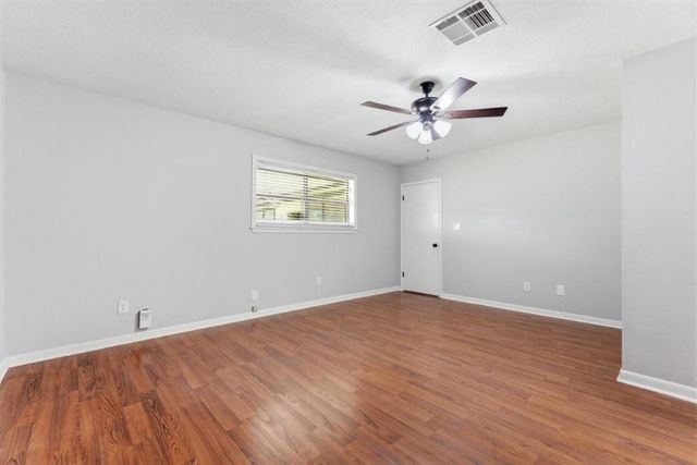 2011 Louise Street, Sulphur, LA 70663