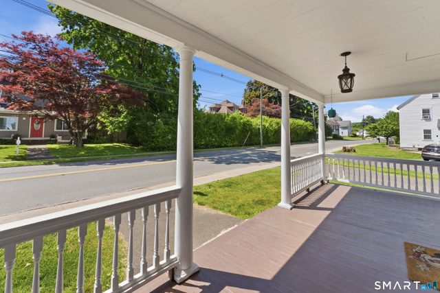 123 Pearl Street, Seymour, CT 06483