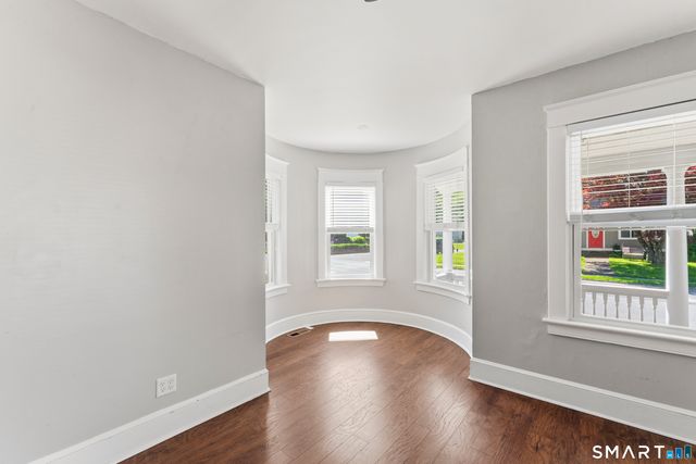 123 Pearl Street, Seymour, CT 06483