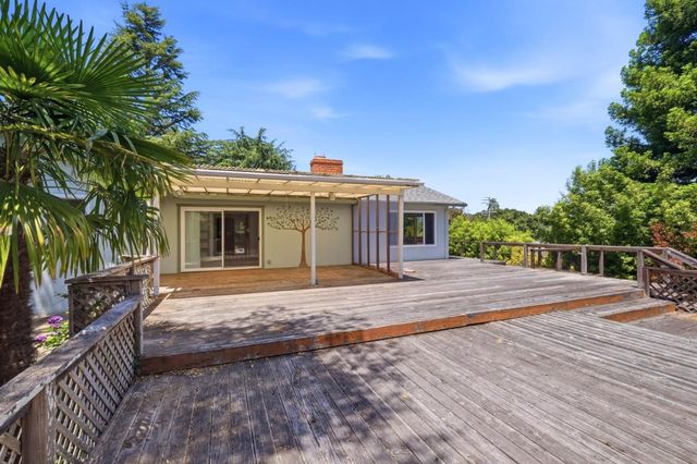 130 Caliente Drive, Scotts Valley, CA 95066