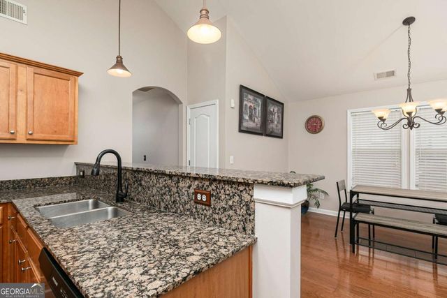 5011 Kathryn Glen Drive, Acworth, GA 30101