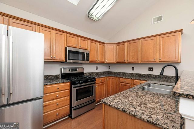 5011 Kathryn Glen Drive, Acworth, GA 30101