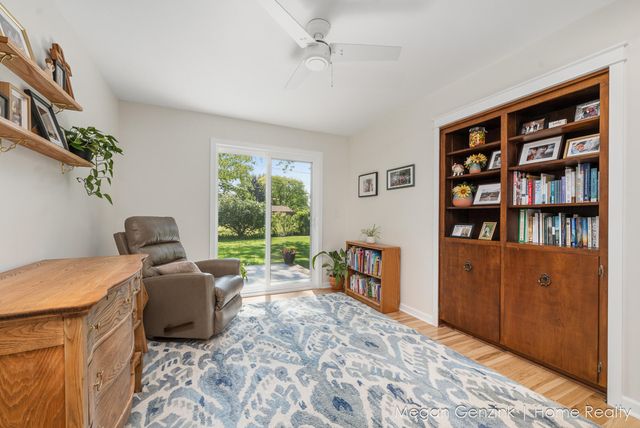 269 Cambridge Avenue, Holland City, MI 49423
