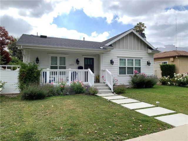 4470 Stansbury Avenue, Sherman Oaks, CA 91423
