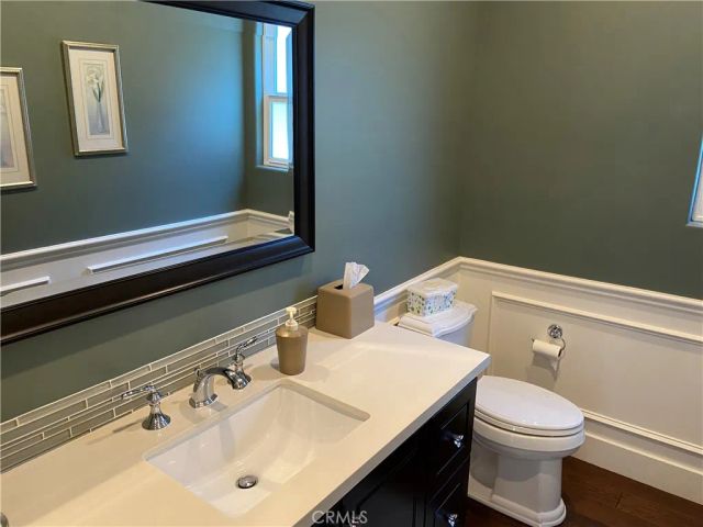 4470 Stansbury Avenue, Sherman Oaks, CA 91423