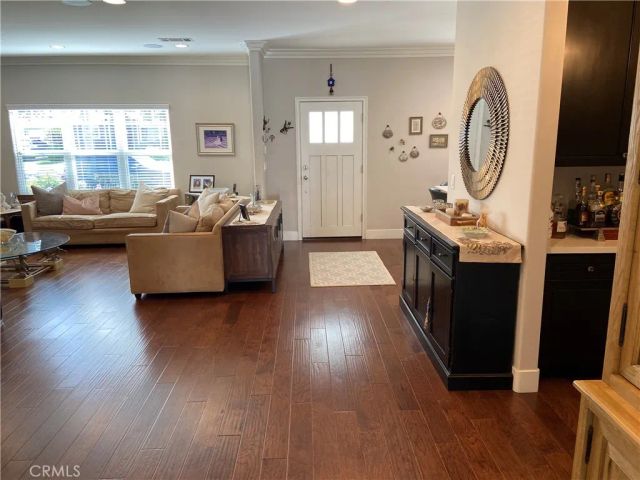 4470 Stansbury Avenue, Sherman Oaks, CA 91423