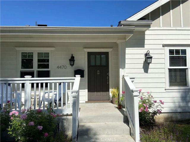 4470 Stansbury Avenue, Sherman Oaks, CA 91423