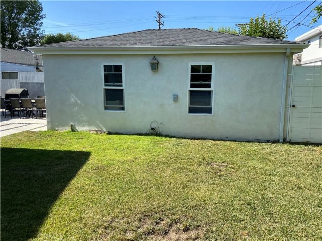 4470 Stansbury Avenue, Sherman Oaks, CA 91423