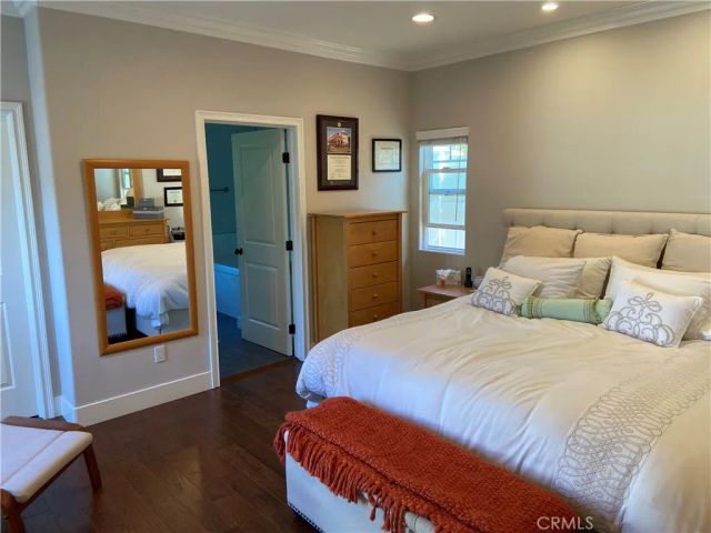 4470 Stansbury Avenue, Sherman Oaks, CA 91423