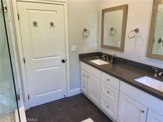 4470 Stansbury Avenue, Sherman Oaks, CA 91423