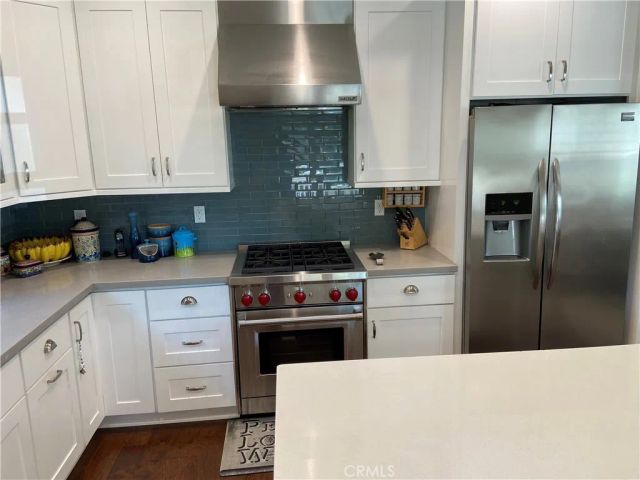 4470 Stansbury Avenue, Sherman Oaks, CA 91423