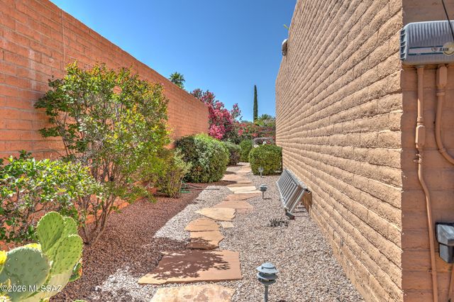 2840 S Calle Ibanez, Green Valley, AZ 85622