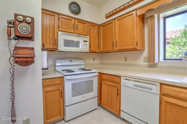 2840 S Calle Ibanez, Green Valley, AZ 85622