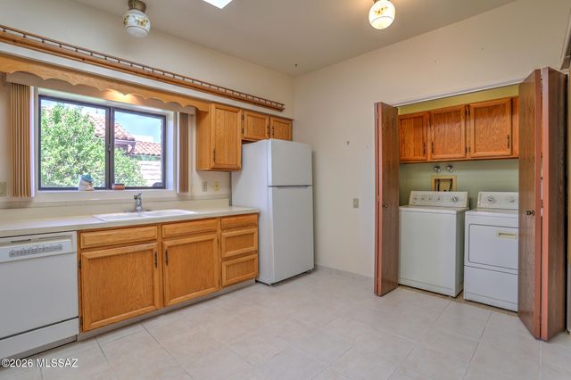 2840 S Calle Ibanez, Green Valley, AZ 85622