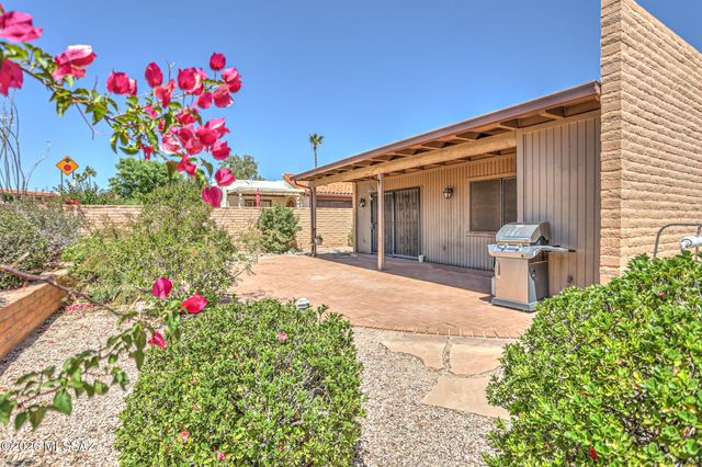 2840 S Calle Ibanez, Green Valley, AZ 85622