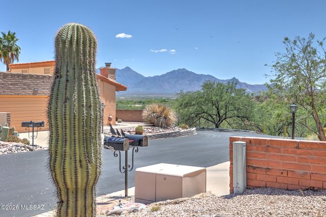2840 S Calle Ibanez, Green Valley, AZ 85622