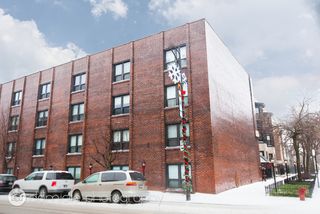 805 W Oakdale Avenue 2B, Chicago, IL 60657