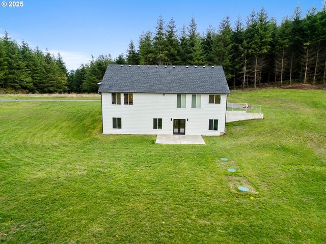 253 S GOBLE CREEK Rd, Kelso, WA 98626