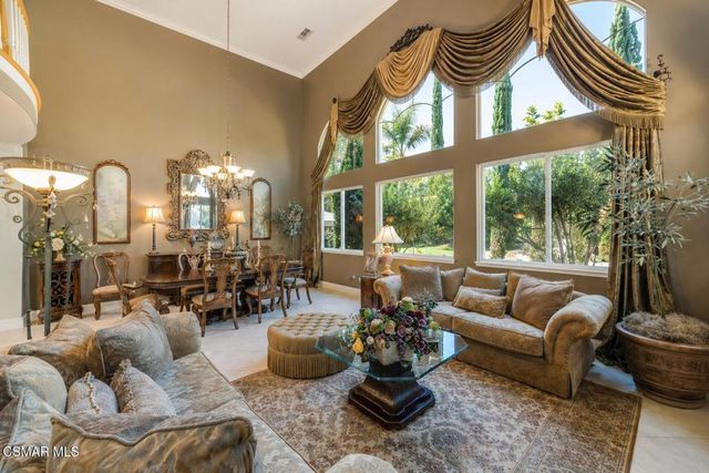 4567 Bristlecone Circle, Moorpark, CA 93021