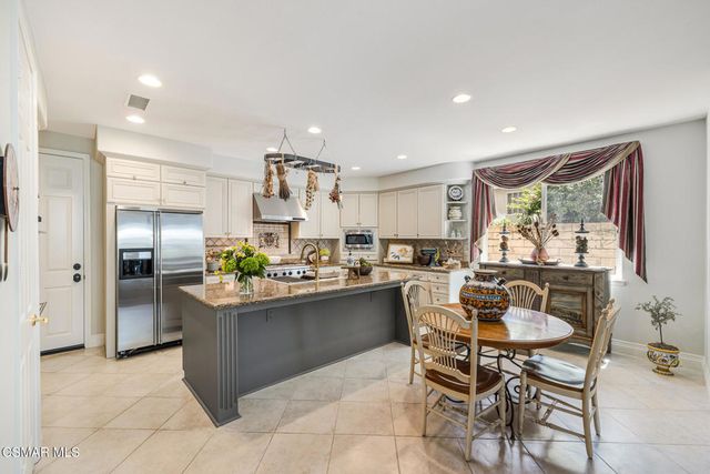 4567 Bristlecone Circle, Moorpark, CA 93021