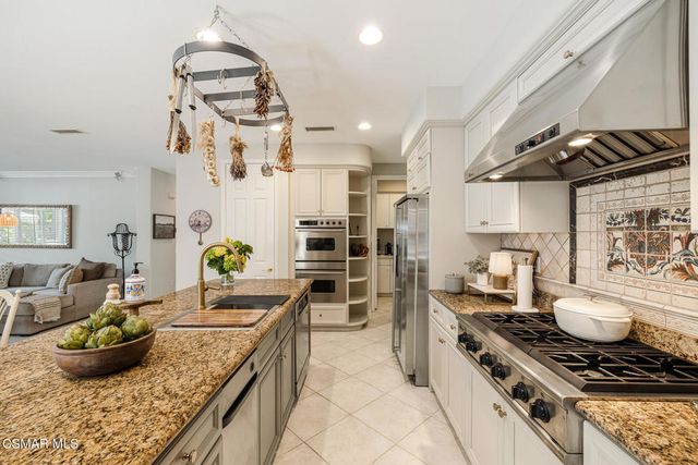 4567 Bristlecone Circle, Moorpark, CA 93021