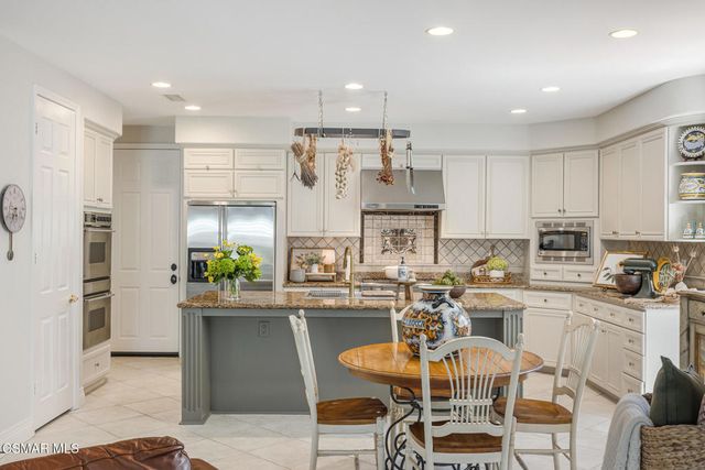 4567 Bristlecone Circle, Moorpark, CA 93021