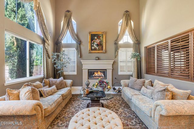 4567 Bristlecone Circle, Moorpark, CA 93021