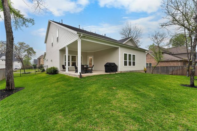 106 Golden Eye Court, Montgomery, TX 77316