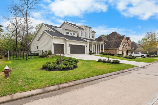 106 Golden Eye Court, Montgomery, TX 77316