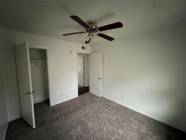 512 First Street 4, College Station, TX 77840
