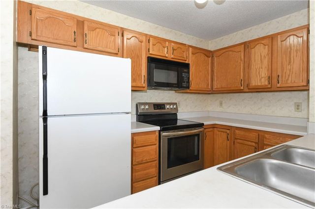 5008 Lawndale Drive A, Greensboro, NC 27455