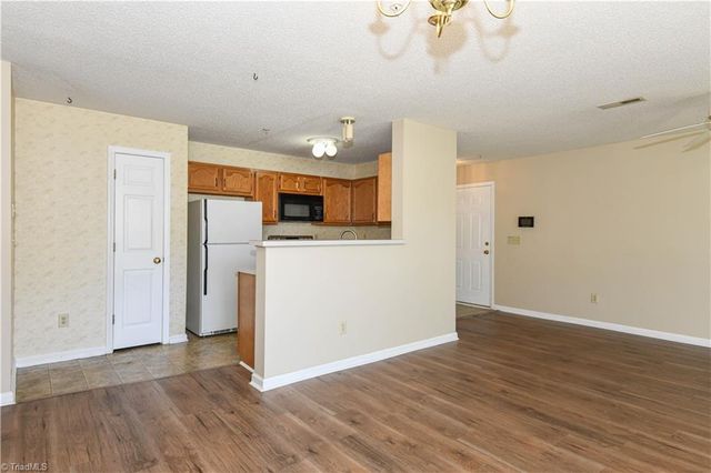 5008 Lawndale Drive A, Greensboro, NC 27455