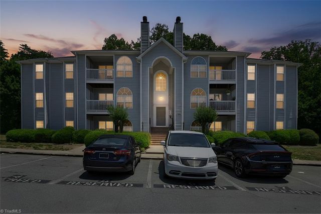 5008 Lawndale Drive A, Greensboro, NC 27455