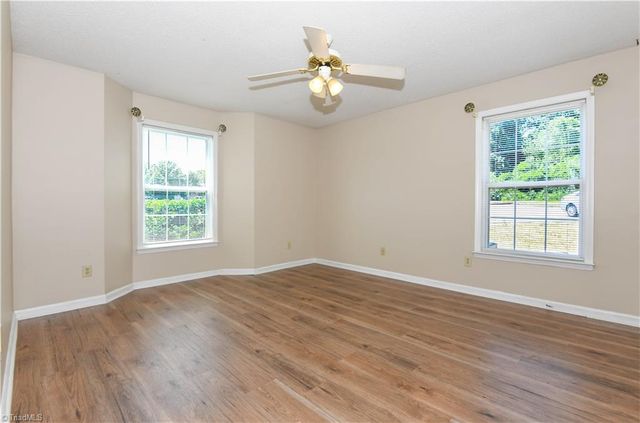 5008 Lawndale Drive A, Greensboro, NC 27455