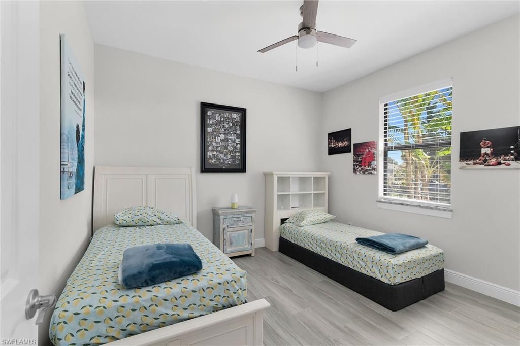 Image 16 of property listing at 635 NE 7th TER, Cape Coral, FL 33909